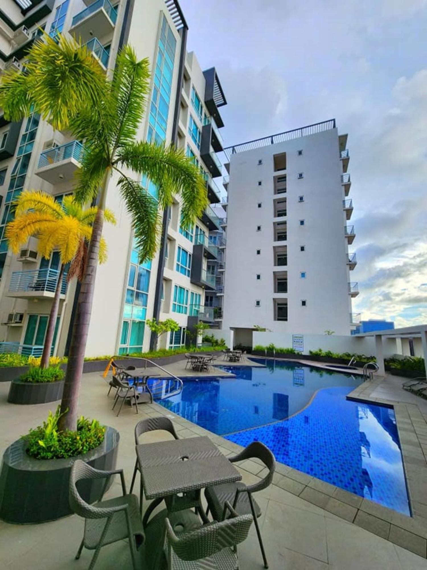 Megaworld Furnished Studio Near Mall/Marriott/Icc Iloilo City Exterior foto